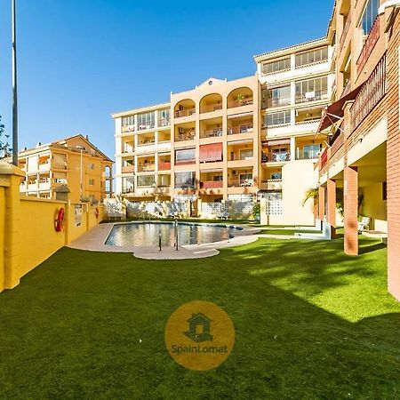 Nice 2 Bedroom Apartment For Family In Los Pacos Фуэнхирола Экстерьер фото