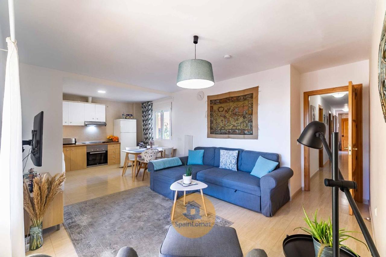 Nice 2 Bedroom Apartment For Family In Los Pacos Фуэнхирола Экстерьер фото