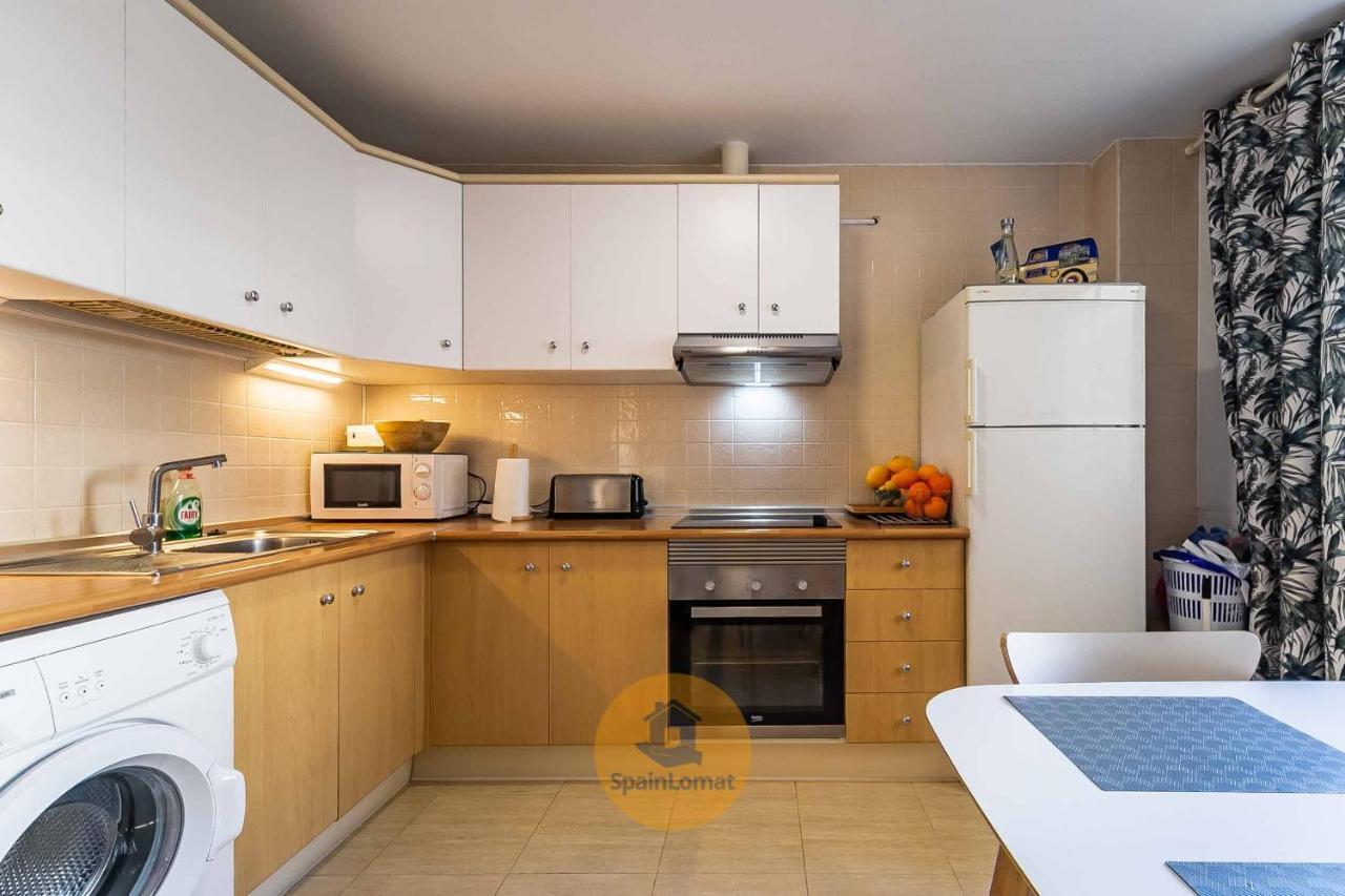 Nice 2 Bedroom Apartment For Family In Los Pacos Фуэнхирола Экстерьер фото