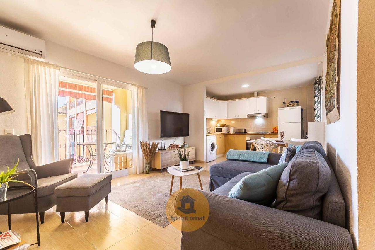 Nice 2 Bedroom Apartment For Family In Los Pacos Фуэнхирола Экстерьер фото